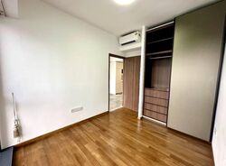 Fourth Avenue Residences (D10), Apartment #560745191